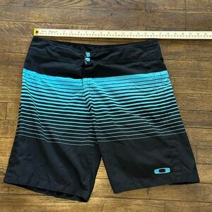 Oakley Men's Black and Blue Swim Shorts